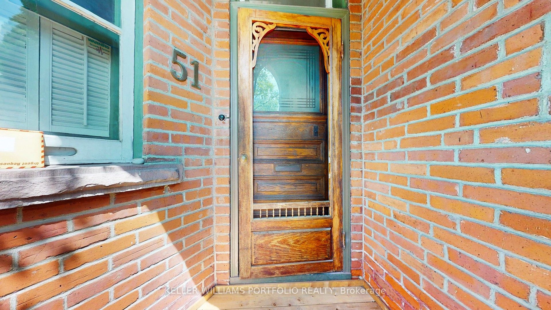 51 Macdonell Avenue