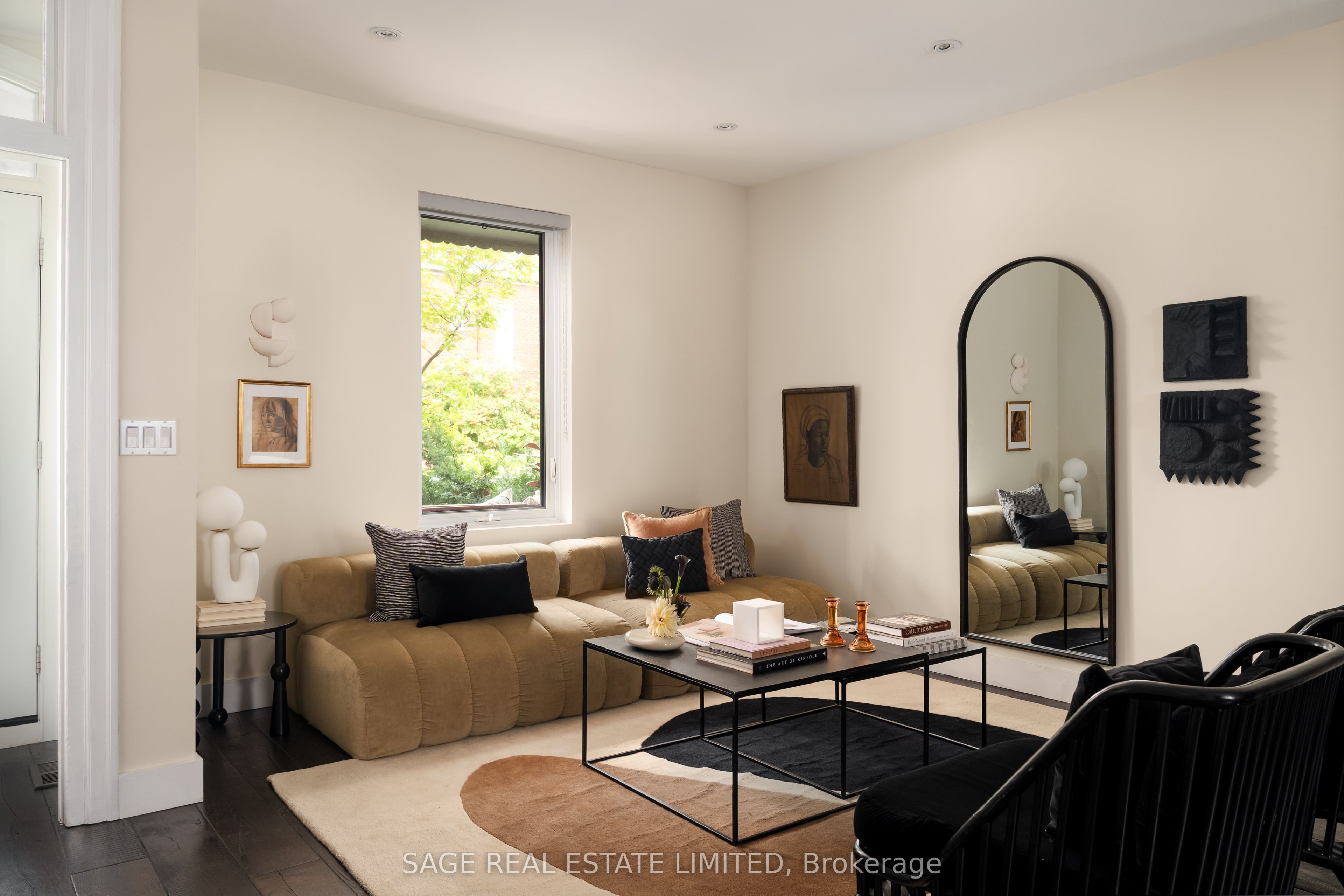 15 Crocker Avenue