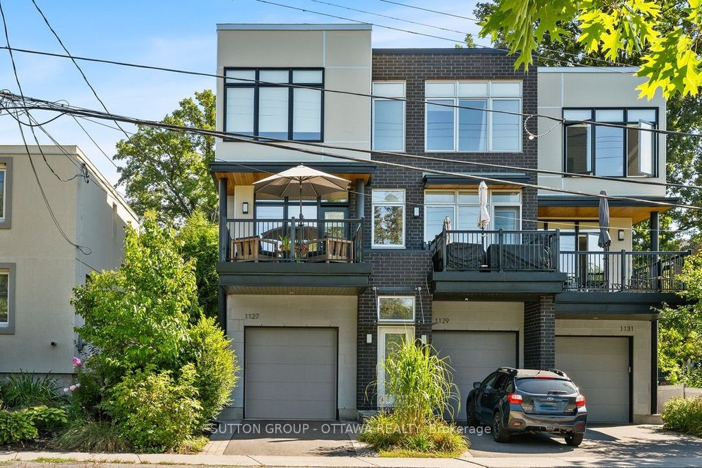 Photo of 1127 NORTH RIVER Road, Overbrook - Castleheights and Area, ON K1K 3W4 (MLS # X13160430)