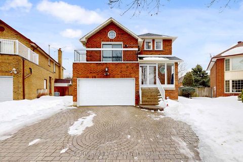 7 Sandor Place Markham ON L3T 6W1