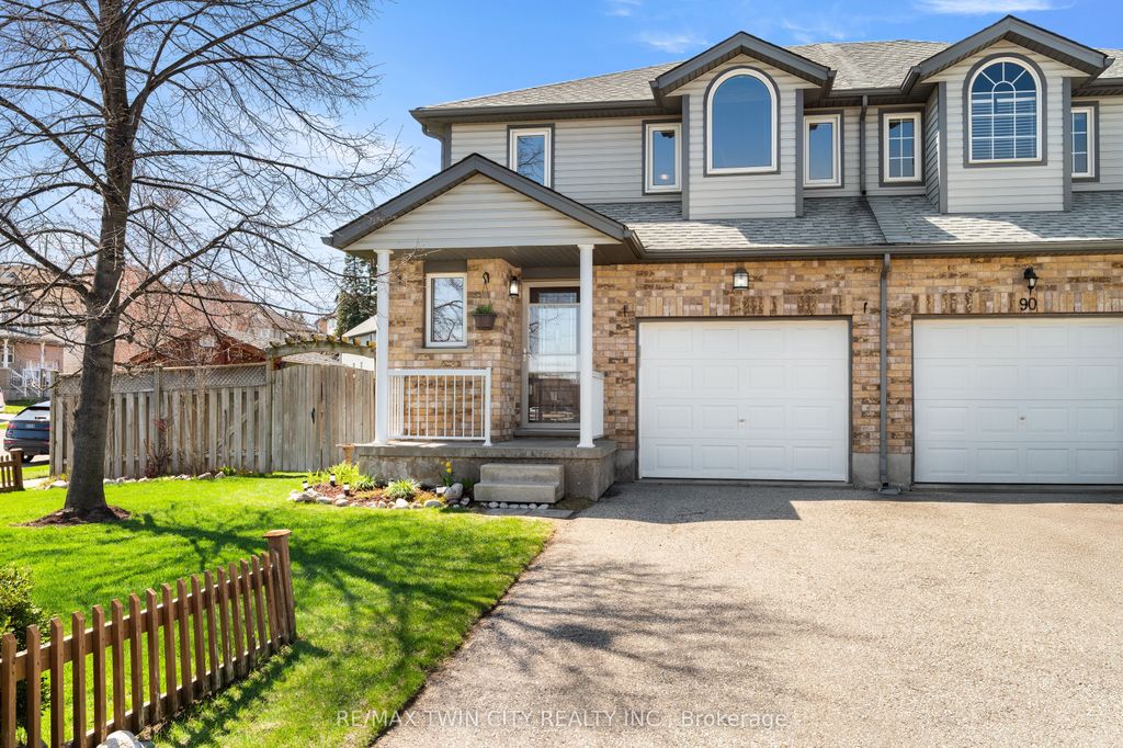 Photo of 92 Snowdrop Crescent, Kitchener, ON N2E 4G6 (MLS # X13051000)