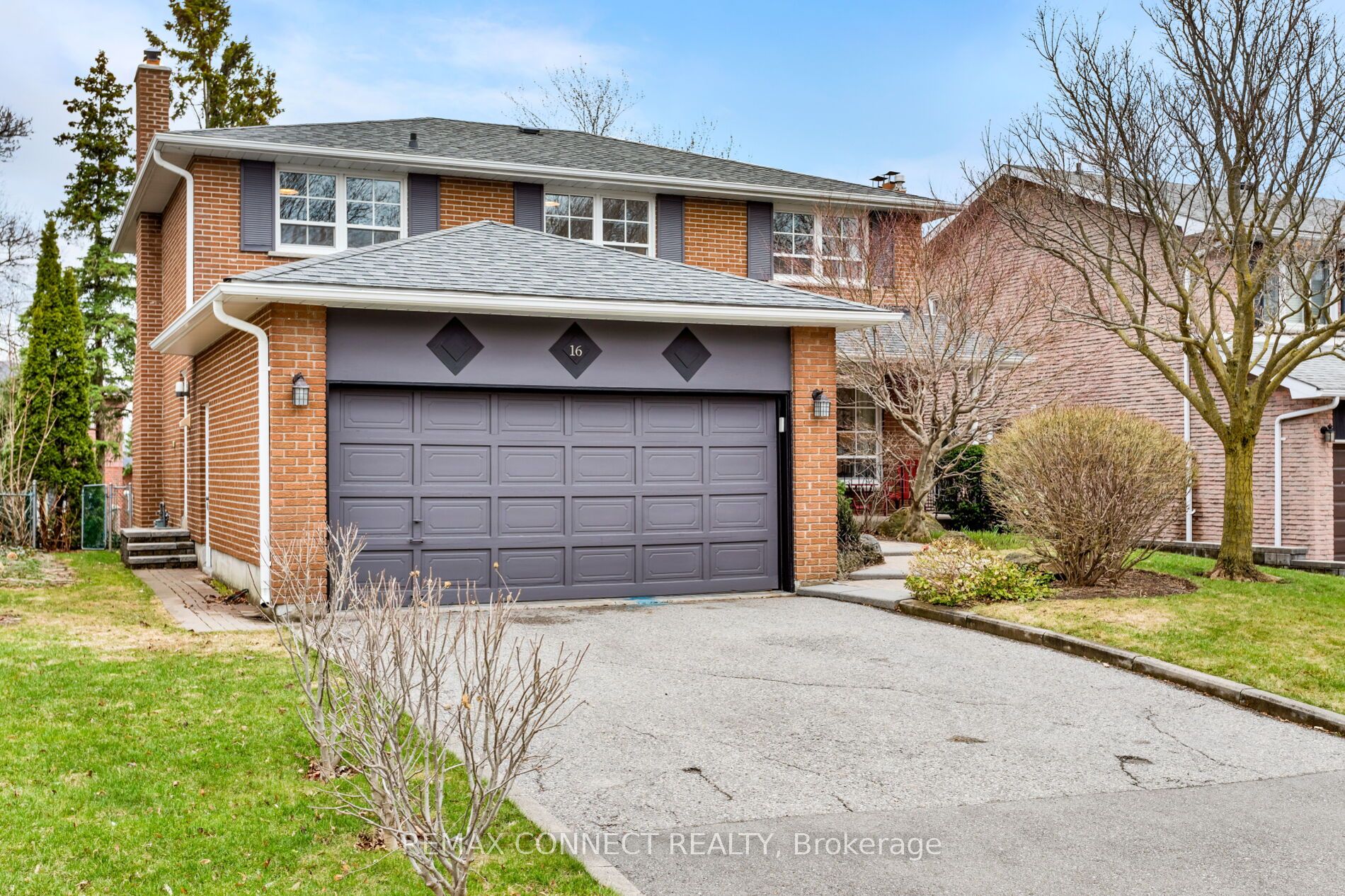 16 Shadberry Drive