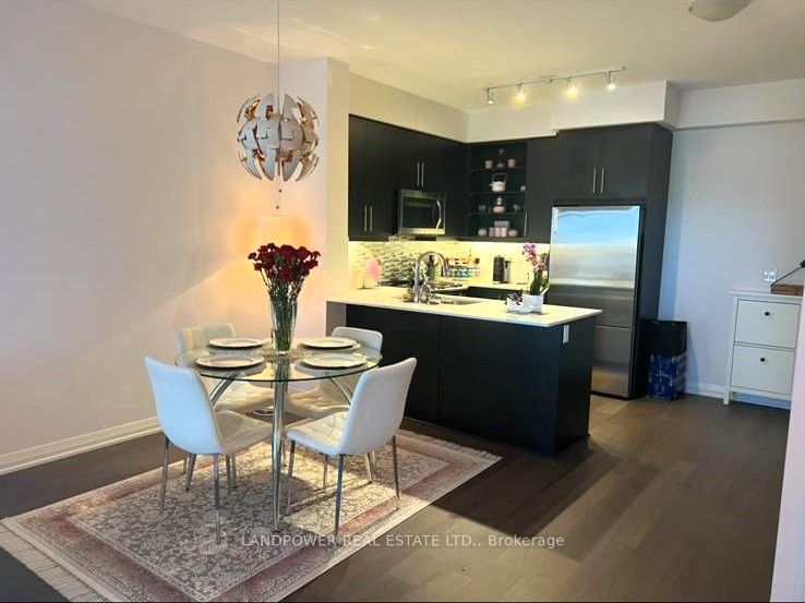 65 Oneida Crescent 1111