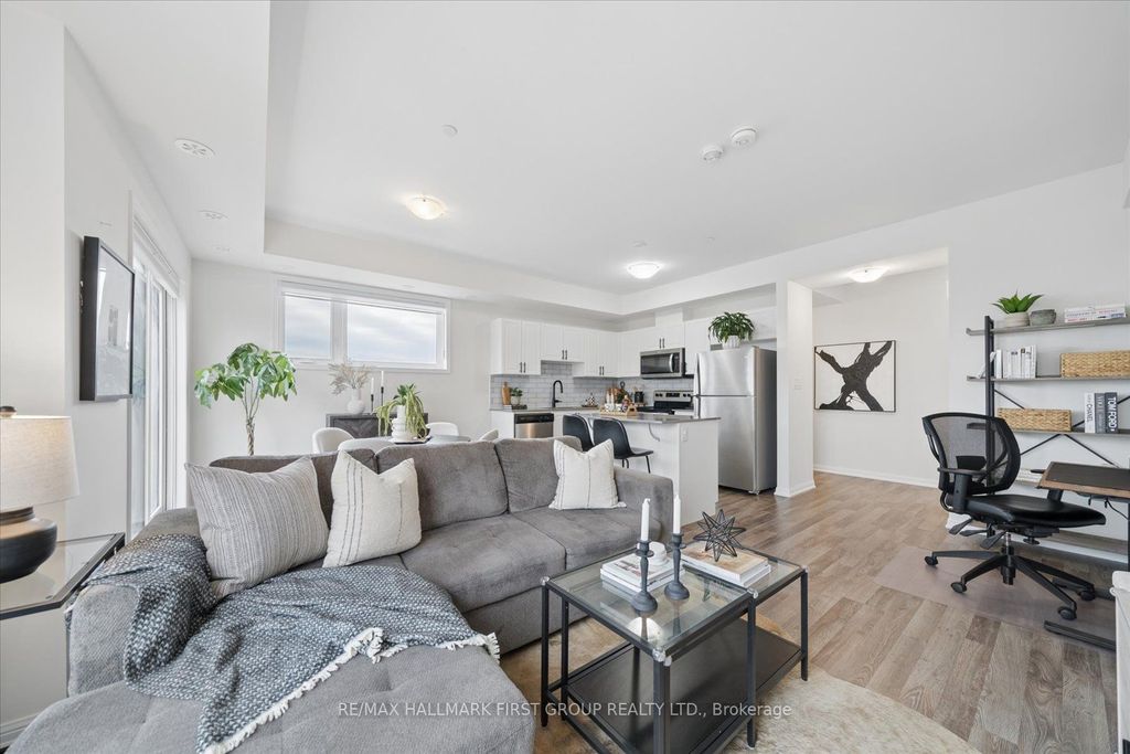 Photo of 1460 Whites Road #224, Pickering, ON L1V 0E8 (MLS # E13078902)