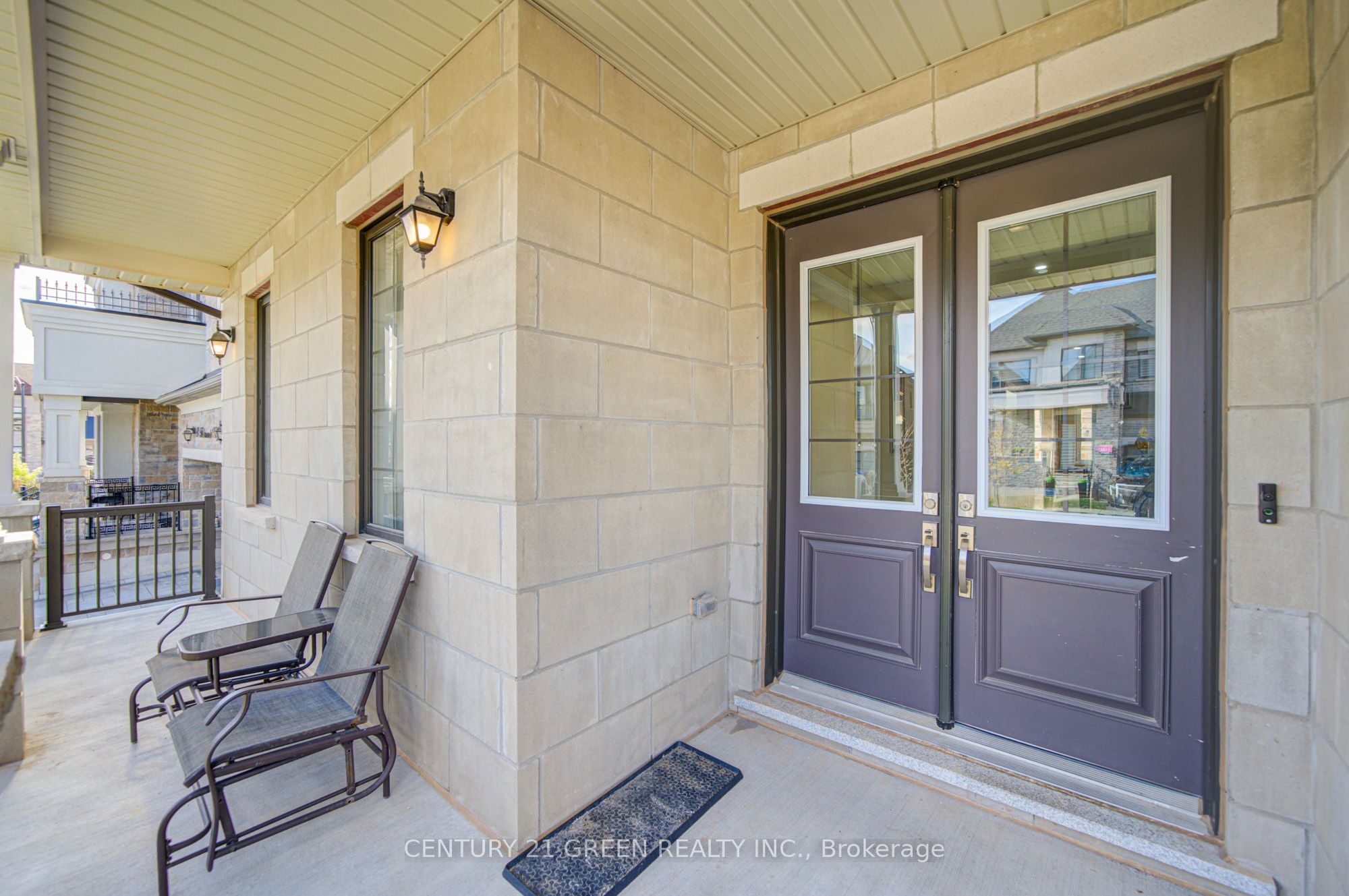 6 Hackwood Heights