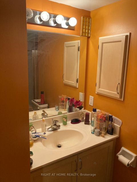 Photo of 8 Rean Drive #2008, Toronto, ON M2K 3B9 (MLS # C12644230)