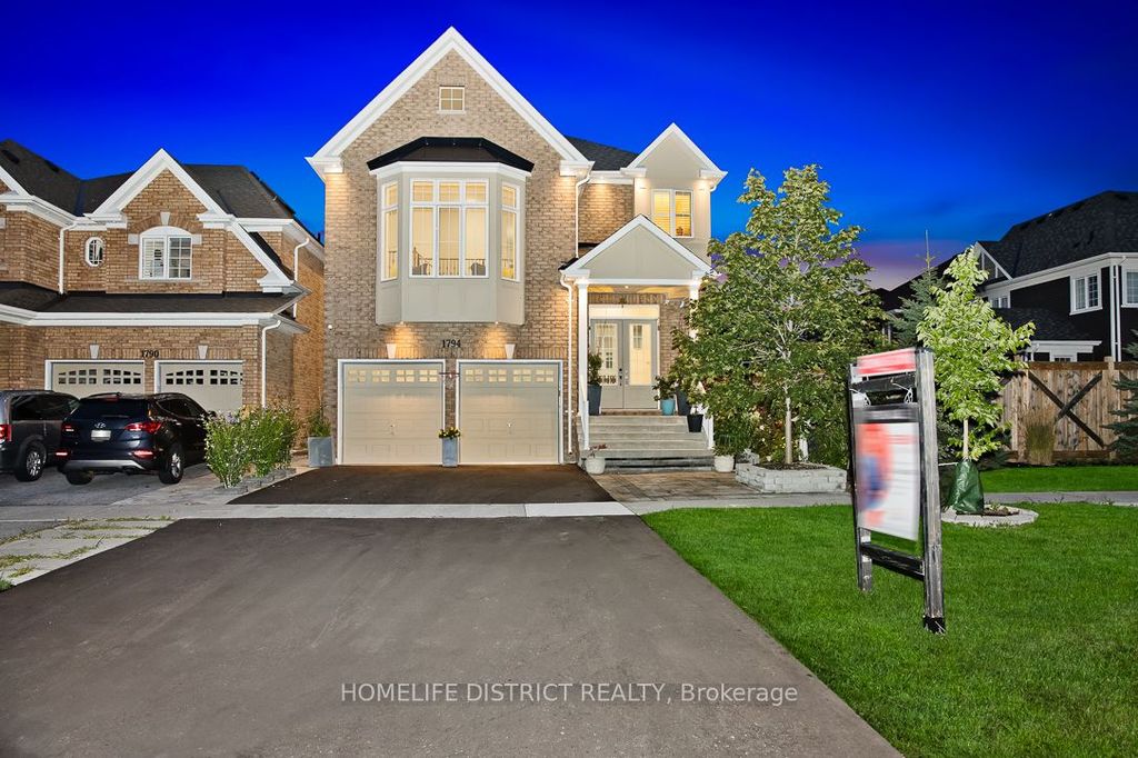 Photo of 1794 Grandview Street N, Oshawa, ON L1K 0X4 (MLS # E12649804)