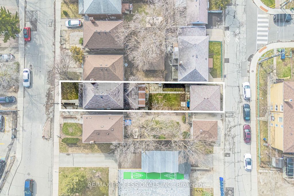 Photo of 560 Atlas Avenue, Toronto, ON M6C 3R4 (MLS # C12612218)