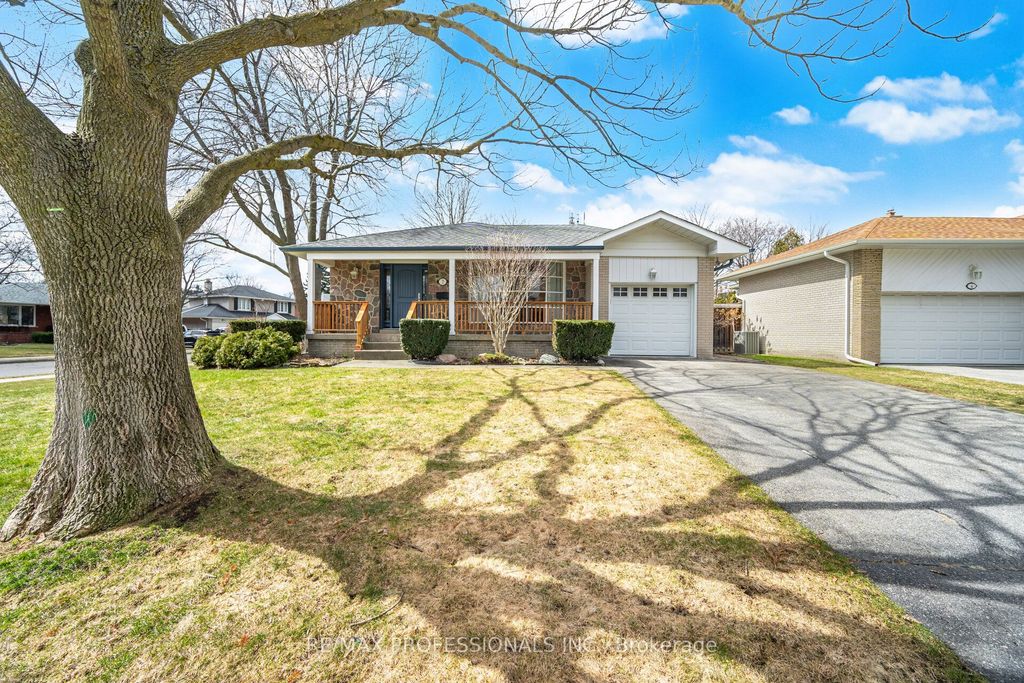 Photo of 2 Thicket Road, Toronto, ON M9C 2T3 (MLS # W12938128)