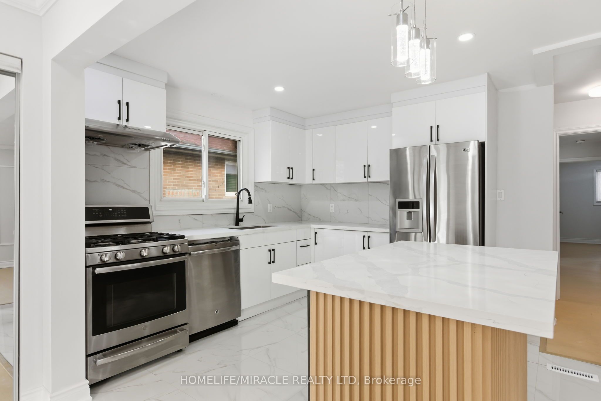 3684 Ellengale Drive