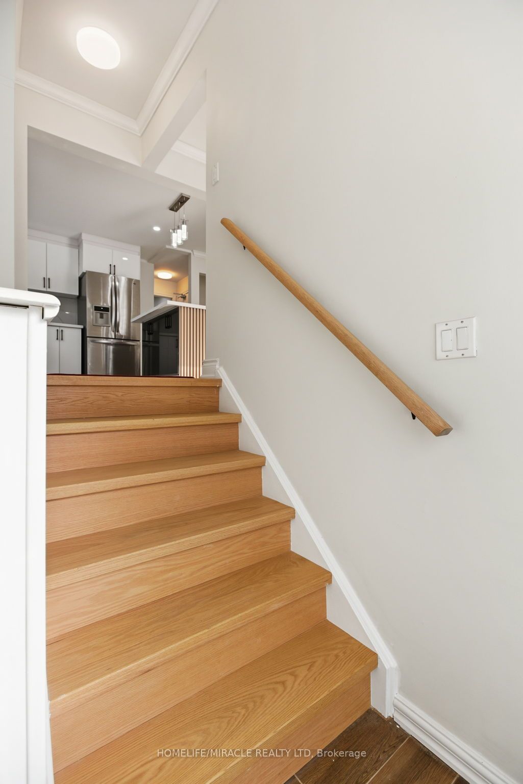 3684 Ellengale Drive