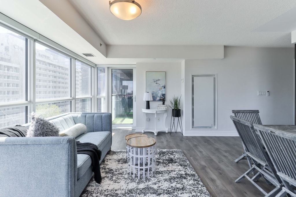 Photo of 386 Yonge Street #1607, Toronto, ON M5B 0A5 (MLS # C12220421)