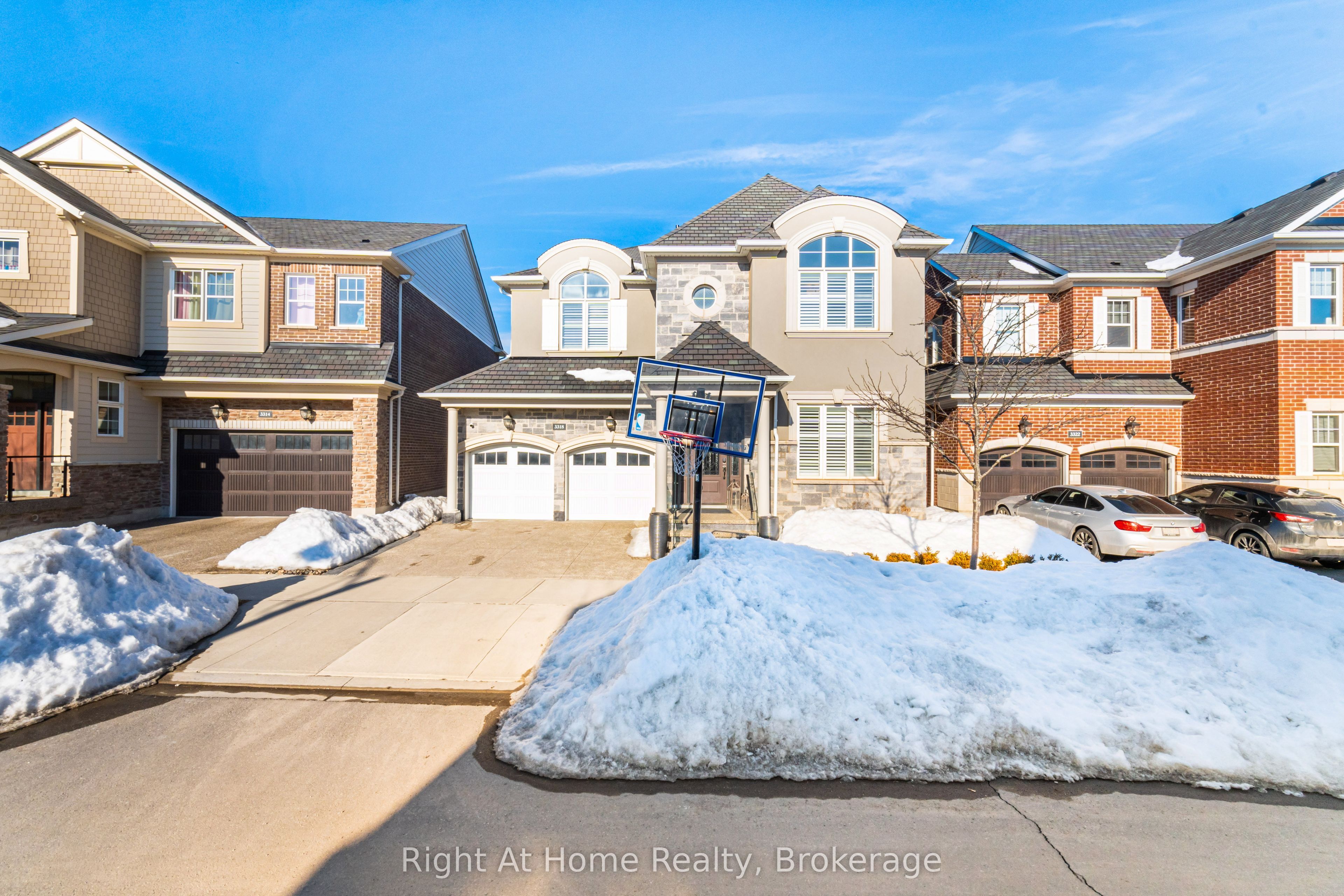 3318 Charles Biggar Drive
