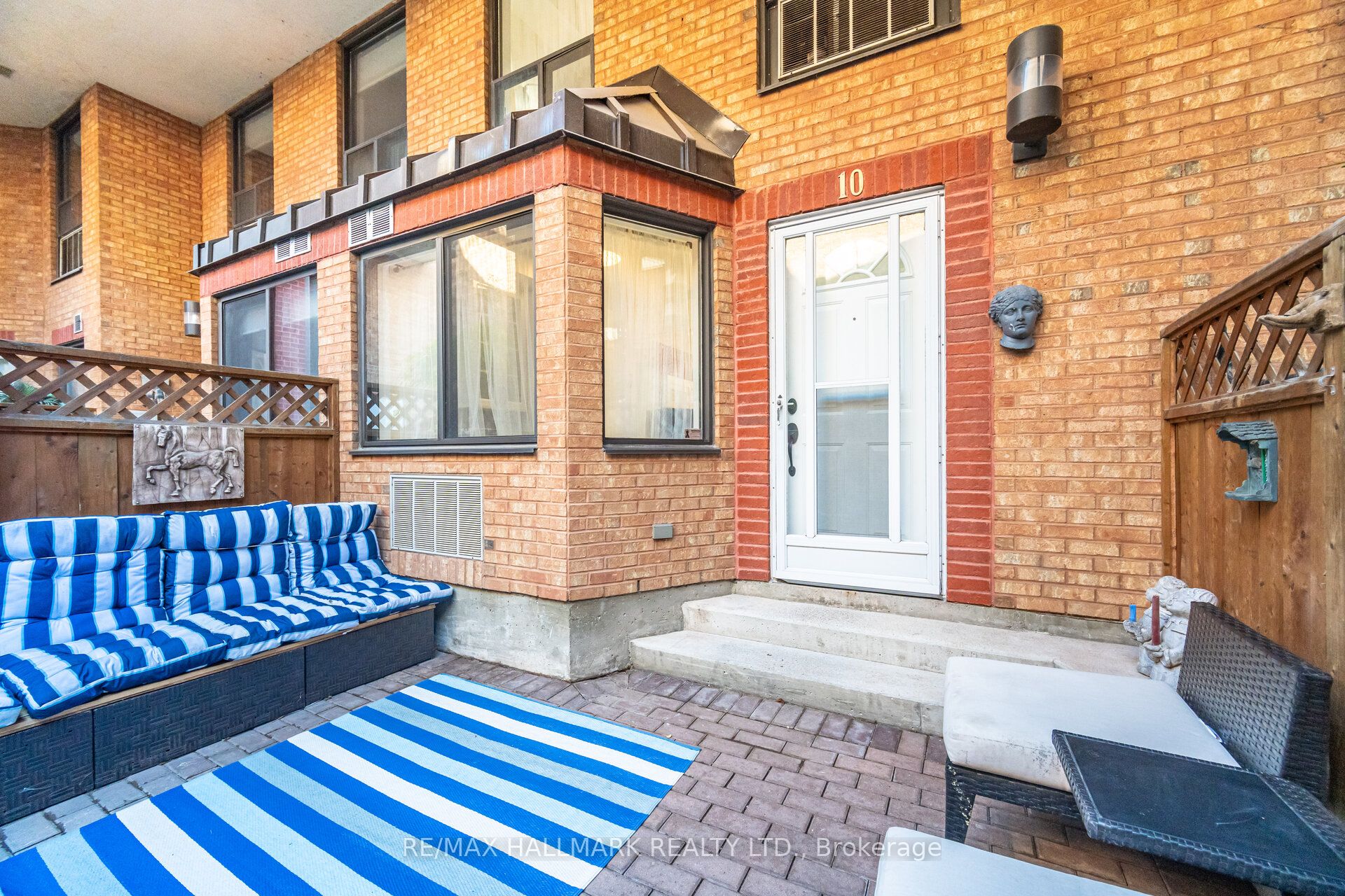 2112 Queen Street E #10