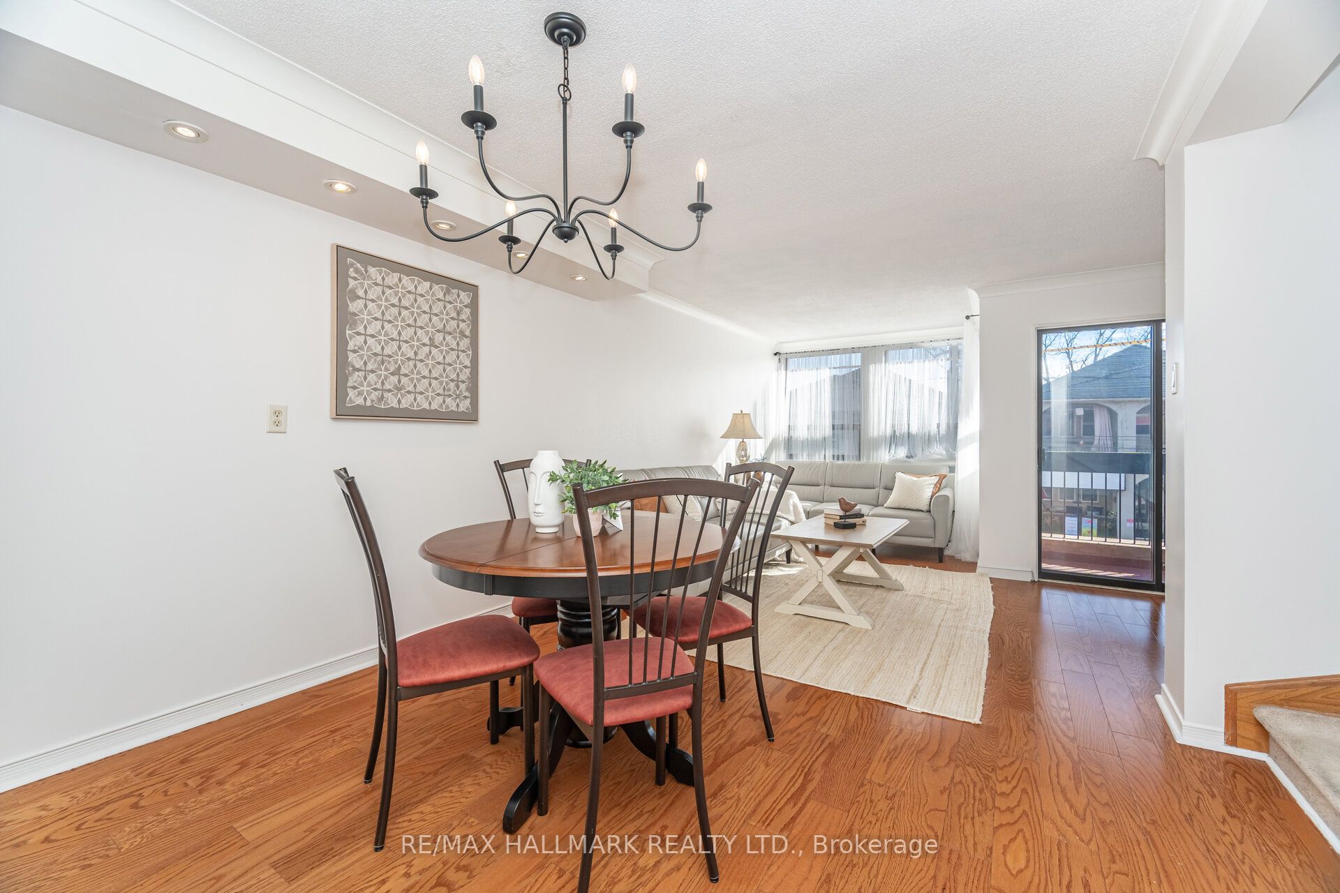 2112 Queen Street E #10