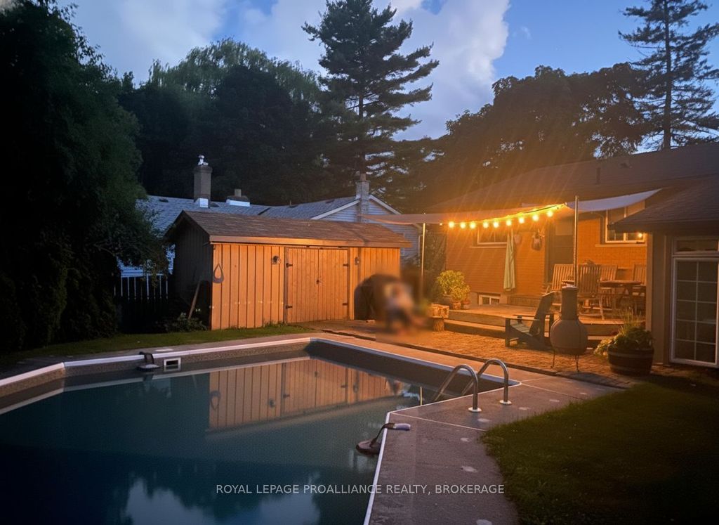 Photo of 62 Montgomery Boulevard, Kingston, ON K7M 3N6 (MLS # X13036024)