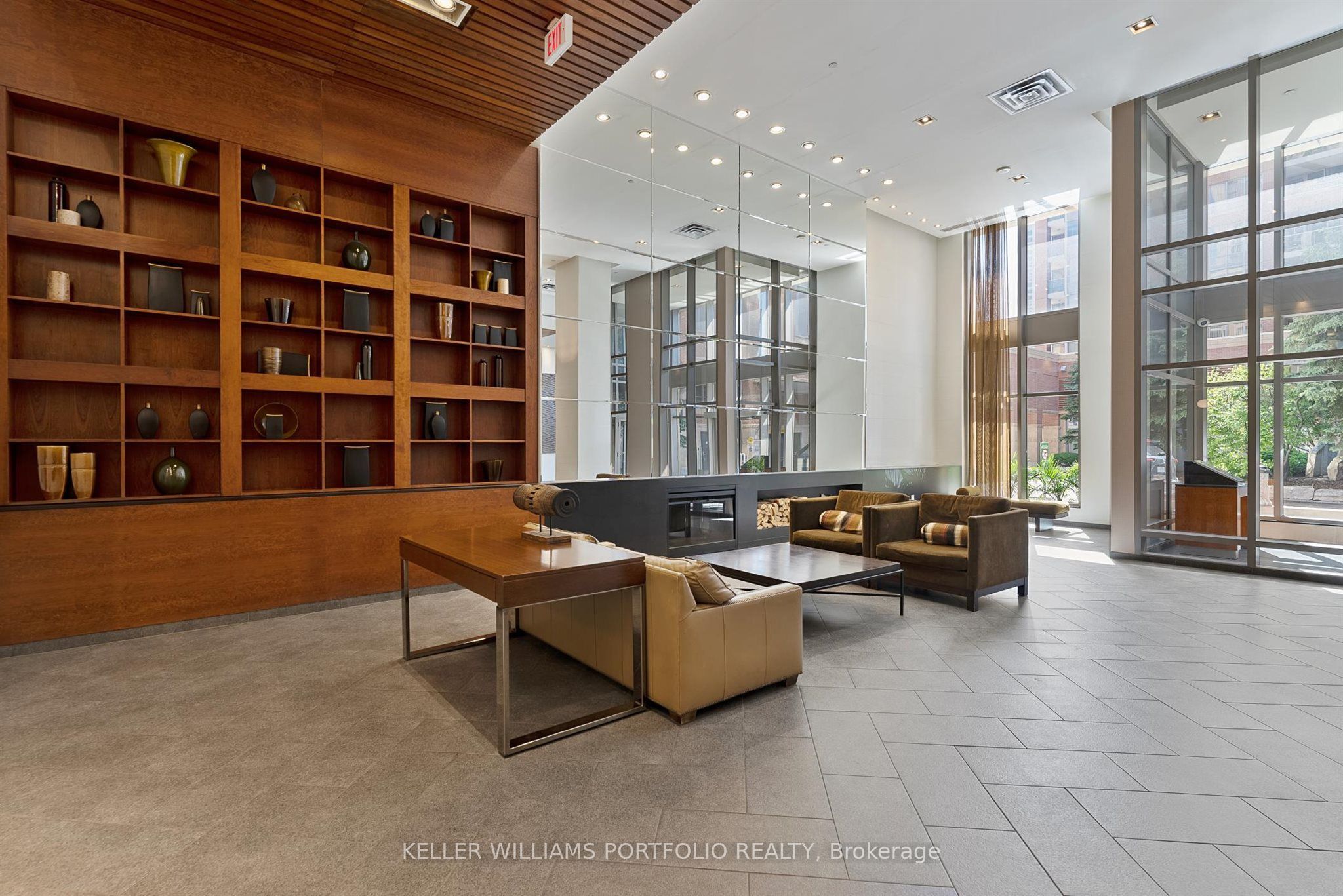 4090 Living Arts Drive 1602