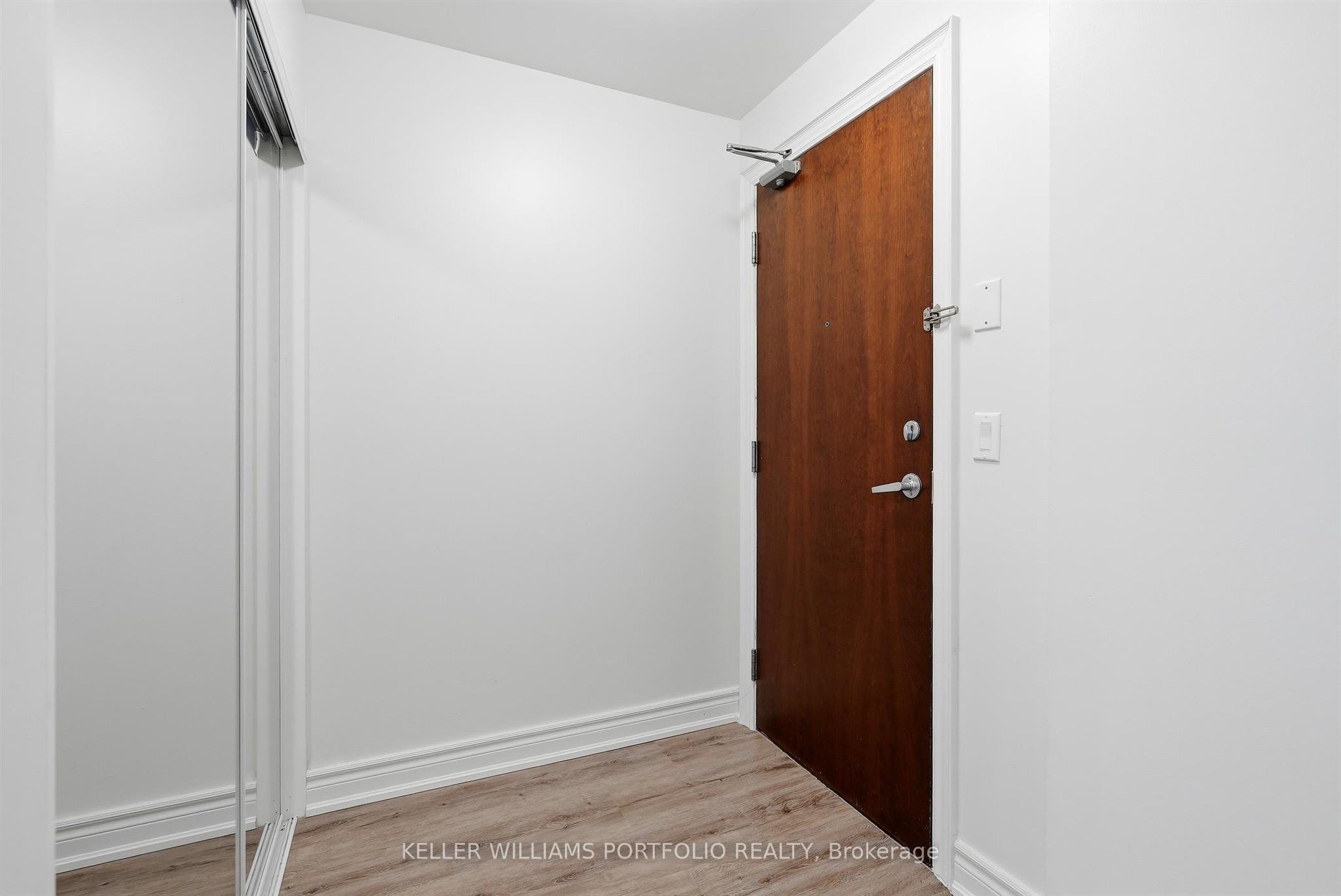 4090 Living Arts Drive 1602