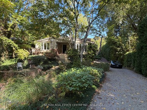 117 Watson Avenue Oakville ON L6J 3T5