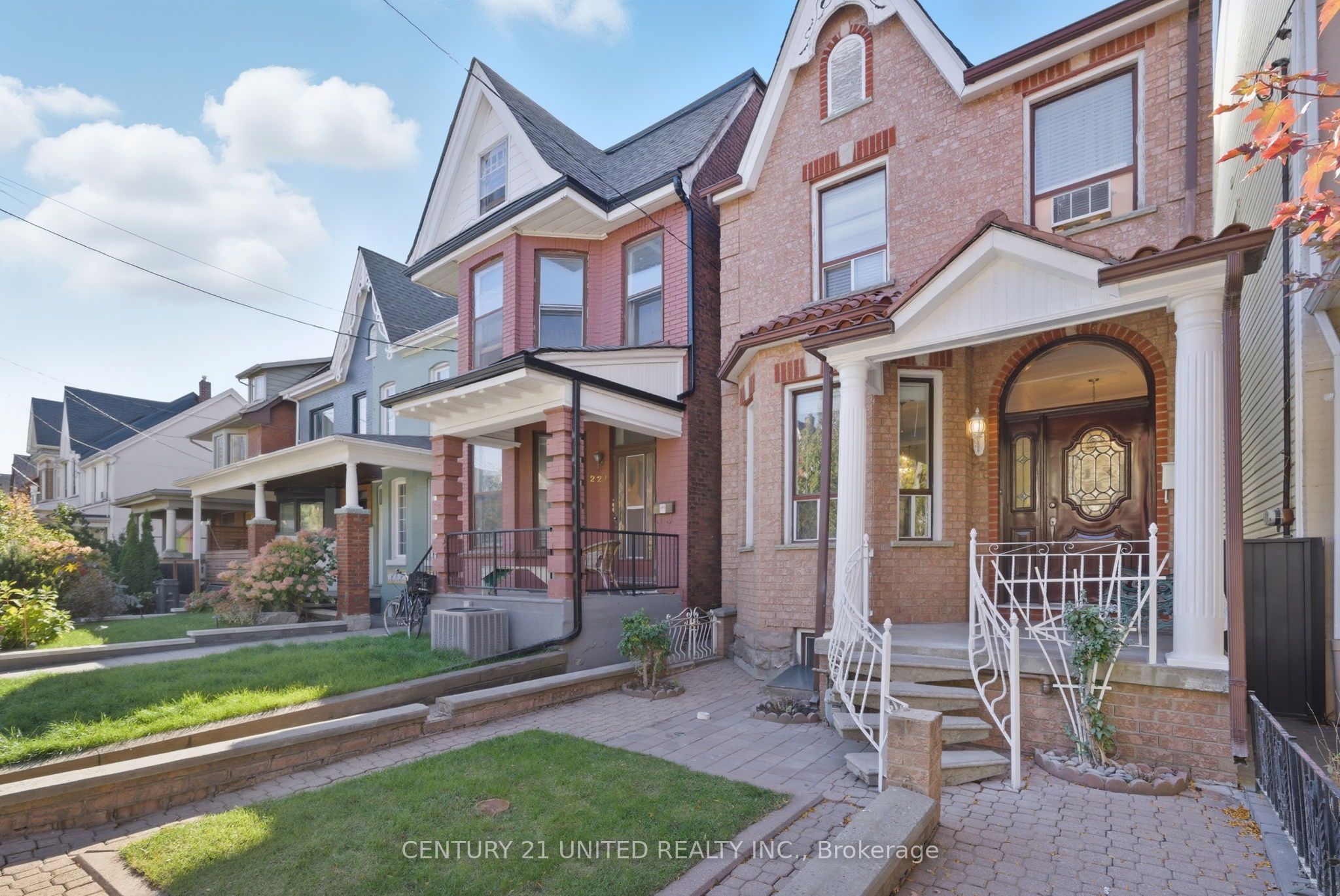 226 Palmerston Avenue