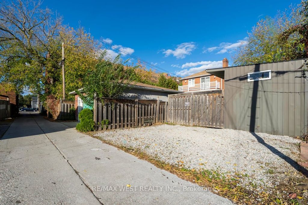 Photo of 176 Sixth Street, Toronto, ON M8V 3A5 (MLS # W12471326)