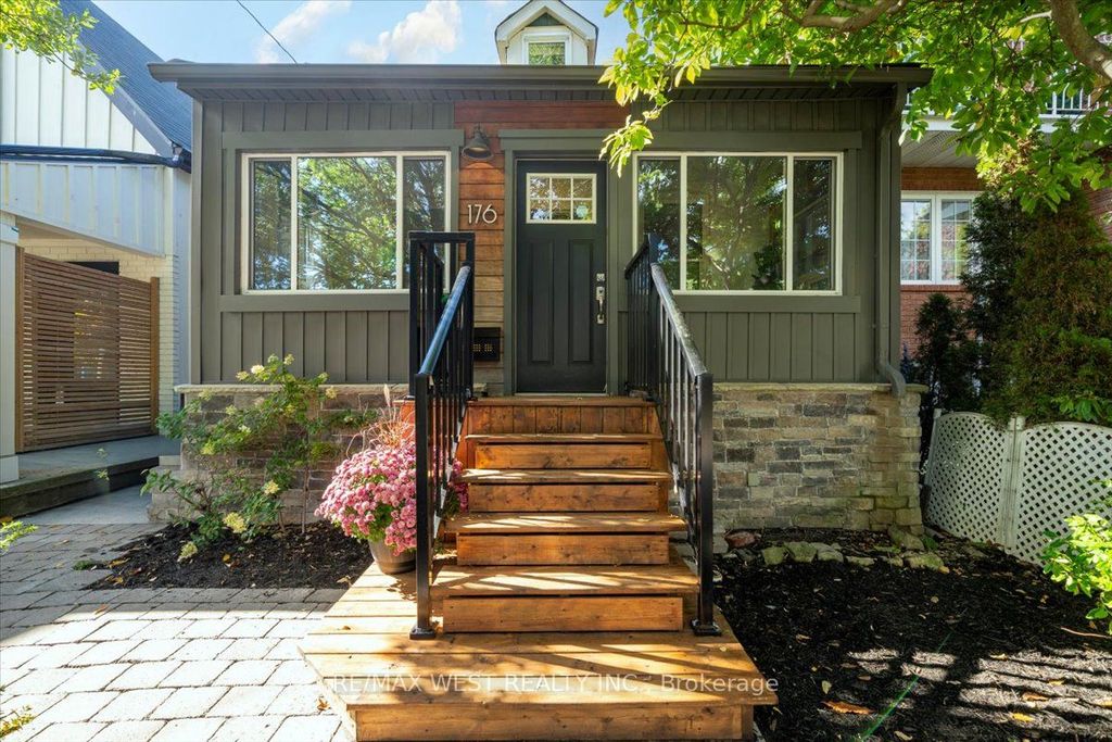 Photo of 176 Sixth Street, Toronto, ON M8V 3A5 (MLS # W12471326)