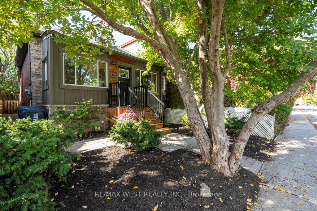 Photo of 176 Sixth Street, Toronto, ON M8V 3A5 (MLS # W12471326)