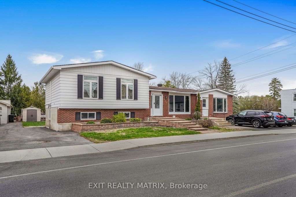 Photo of 916 King St Street, Champlain, ON K0B 1K0 (MLS # X13112080)