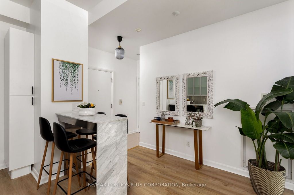 Photo of 111 Elizabeth Street #101, Toronto, ON M5G 1P7 (MLS # C12376041)