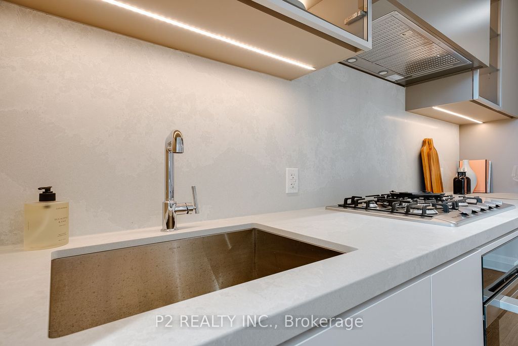 Photo of 2 Forest Hill Road #409, Toronto, ON M4V 2L3 (MLS # C13094392)
