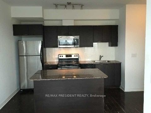 385 Prince Of Wales Drive 2102