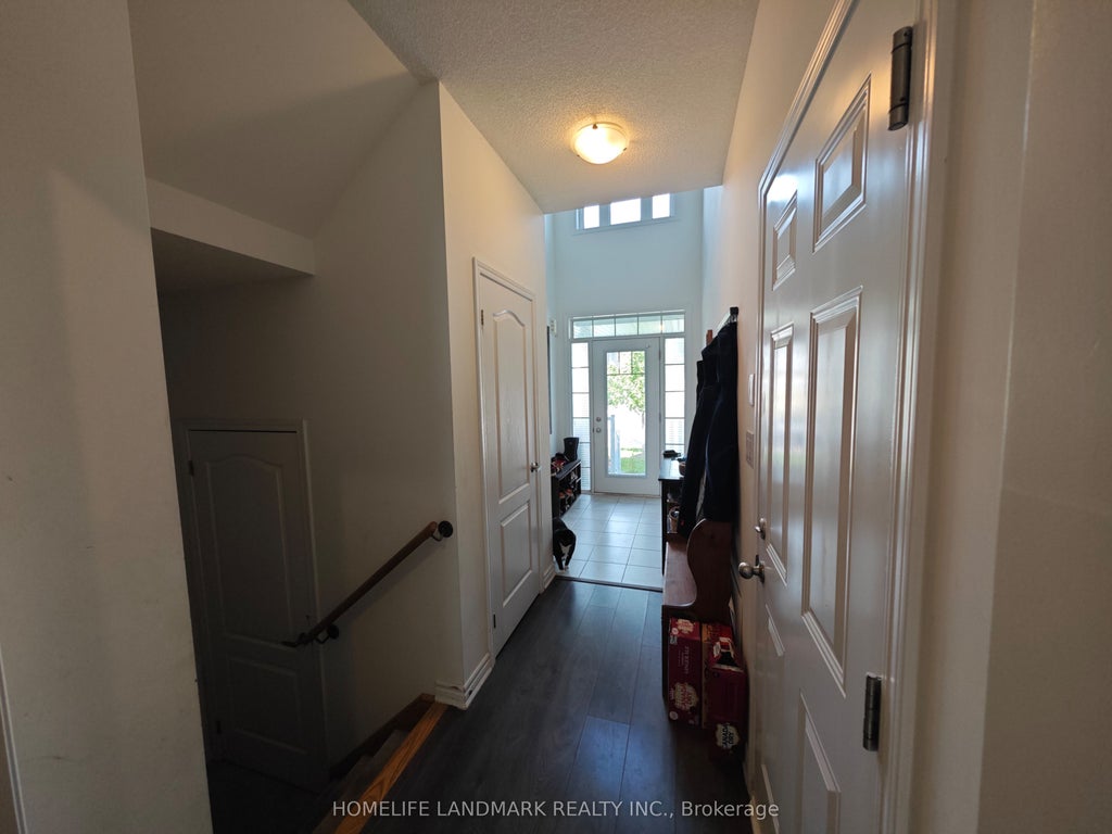 Photo of 12 Catamaran Drive, Wasaga Beach, ON L9Z 0J2 (MLS # S13808916)