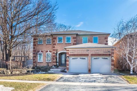 1715 Pilgrims Way Oakville ON L6M 2G5