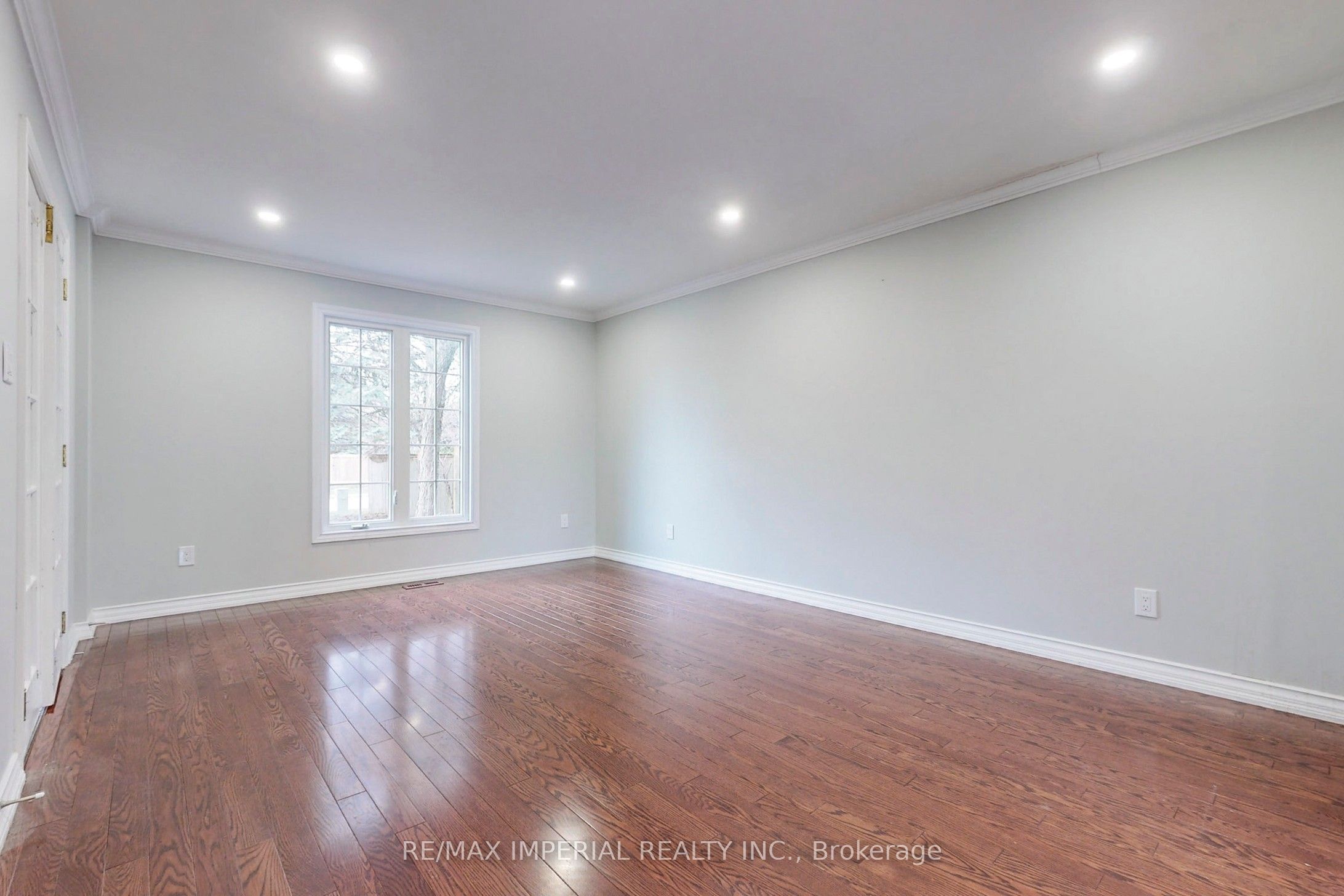 2 Craigleith Crescent