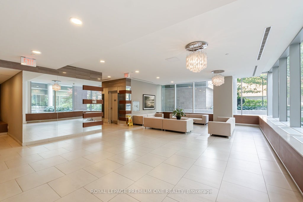 Photo of 112 George Street #S430, Toronto, ON M5A 2M5 (MLS # C13508438)