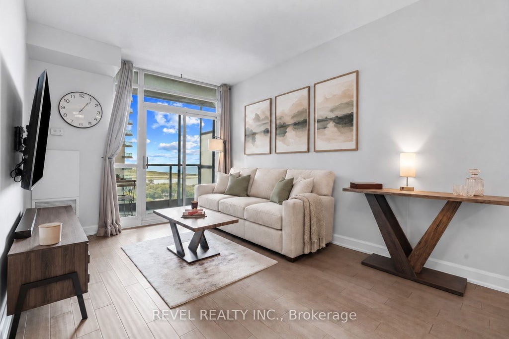 Photo of 231 Fort York Boulevard #2001, Toronto, ON M5V 1B2 (MLS # C13849496)