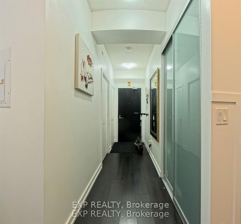 297 College Street 608