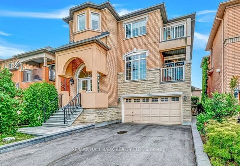 166 Sail Crescent Lower Vaughan ON L6A 2Z2