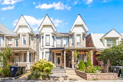 12 Atkins Avenue Toronto ON M6K 1W1