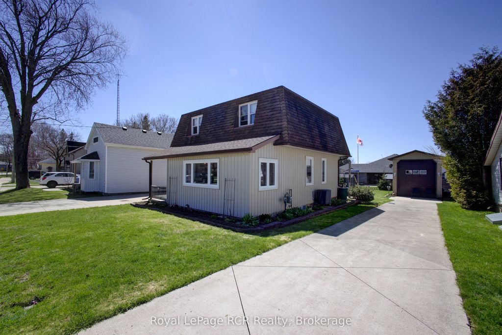 Photo of 265 James Street, Minto, ON N0G 2P0 (MLS # X13038832)