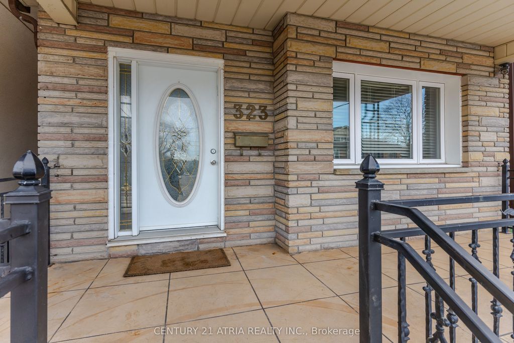 Photo of 323 Lauder Avenue, Toronto, ON M6E 3H7 (MLS # C12867246)