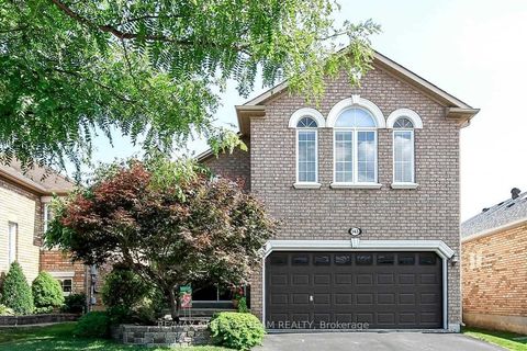 143 Toporowski Avenue Richmond Hill ON L4S 2H4
