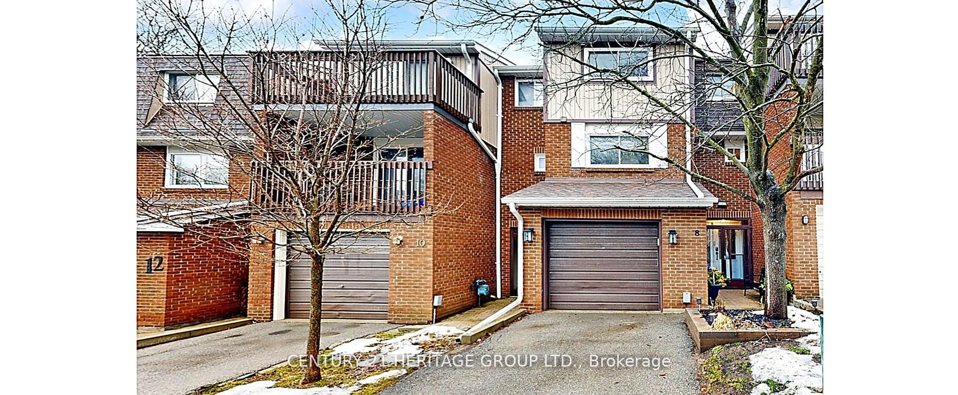 8 Dunkeld Way