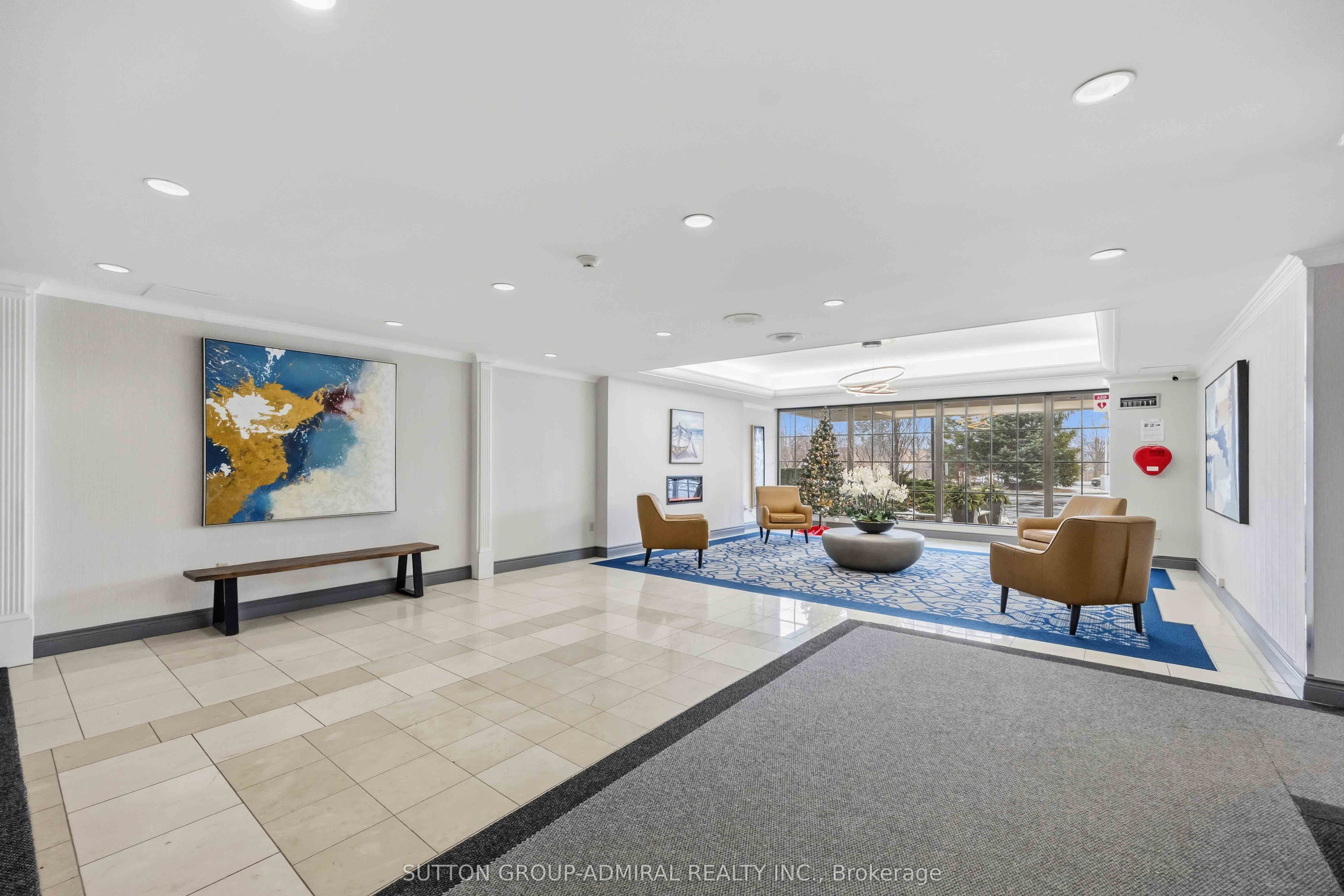 343 Clark Avenue W 506