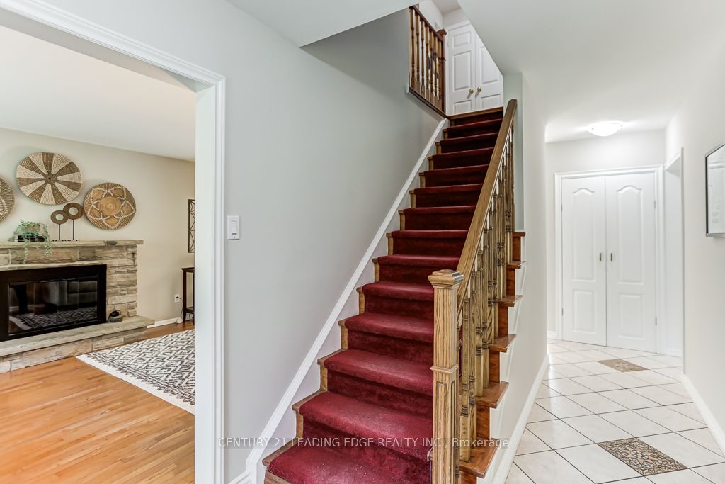 63 DRAKEFIELD Road