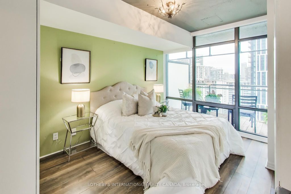 Photo of 22 Wellesley Street #2002, Toronto, ON M4Y 1G3 (MLS # C13106194)