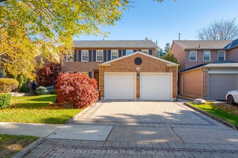 124 Aitken Circle Markham ON L3R 7L8