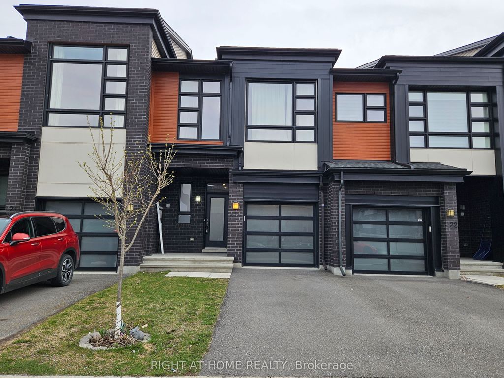 Photo of 424 Markdale Terrace S, Blossom Park - Airport and Area, ON K1X 0B2 (MLS # X13075176)