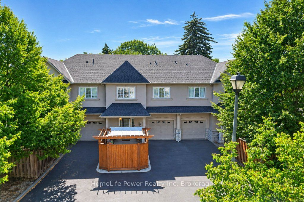 Photo of 455 Claridge Road #7, Burlington, ON L7N 2S1 (MLS # W13800530)