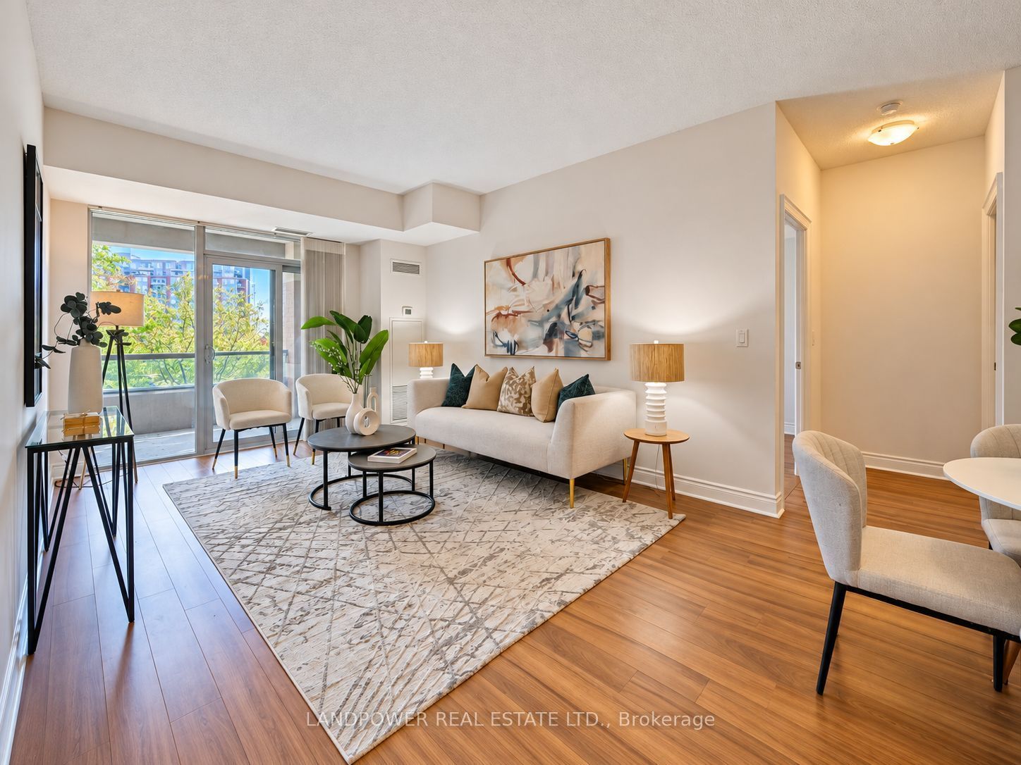 23 Cox Boulevard 270